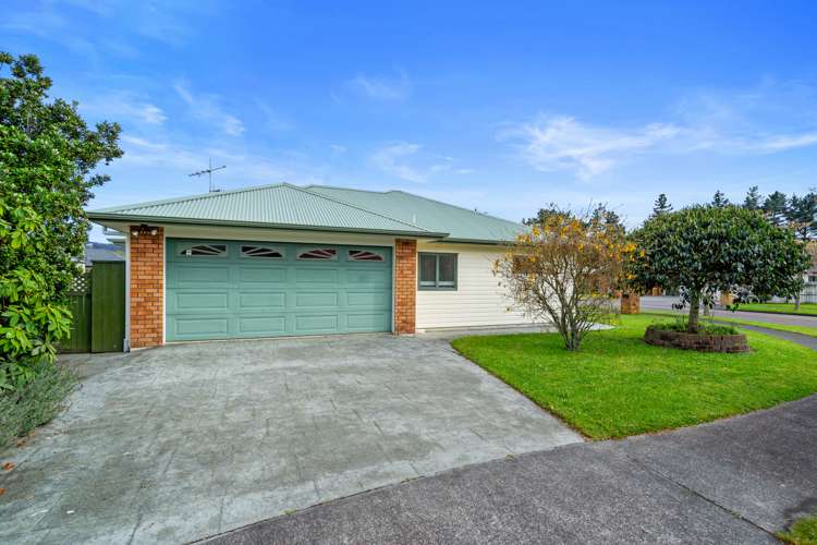 10 Woodland Grove Wainuiomata_15