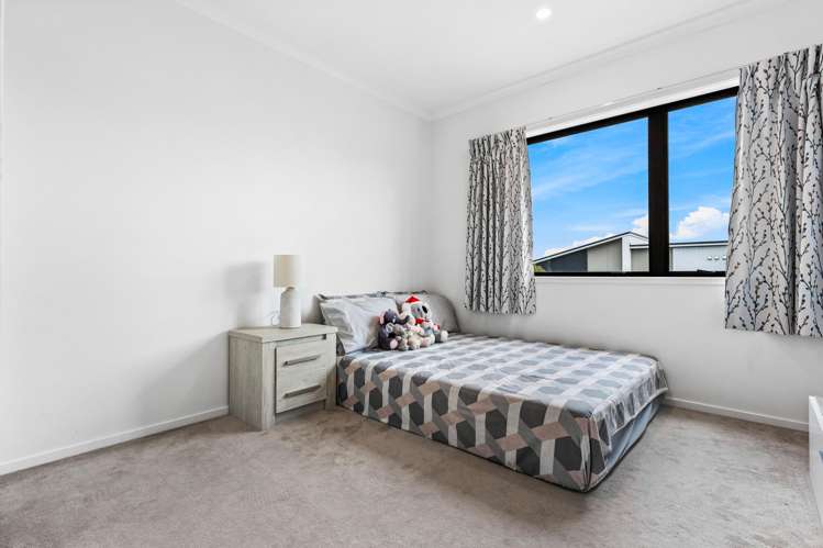 13 Pukewhero Rise Westgate_11