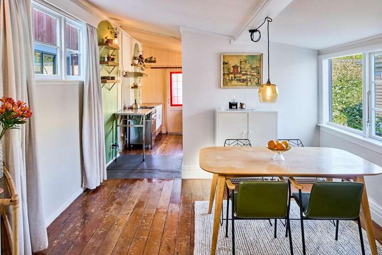 297 Mansfield Street Newtown_10