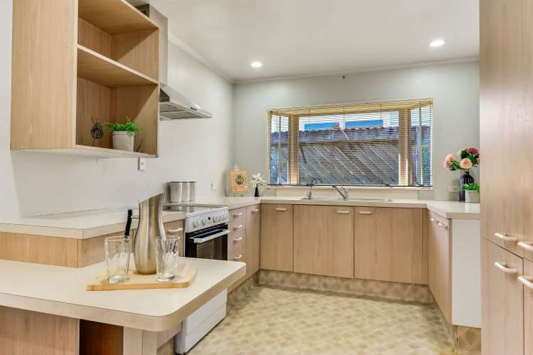 10 Longford Court Forest Lake_7