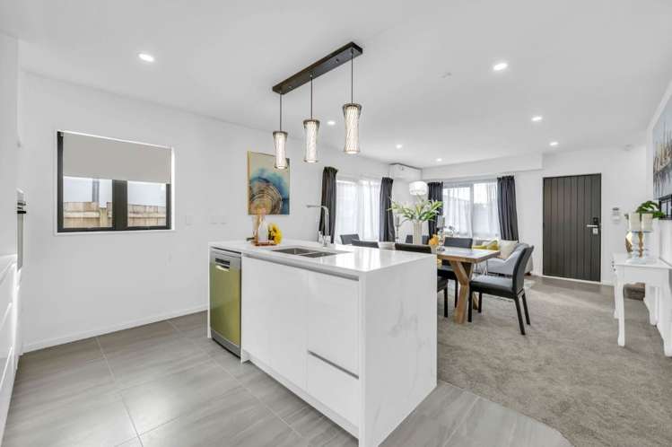 84b Hutchinsons Road Bucklands Beach_15