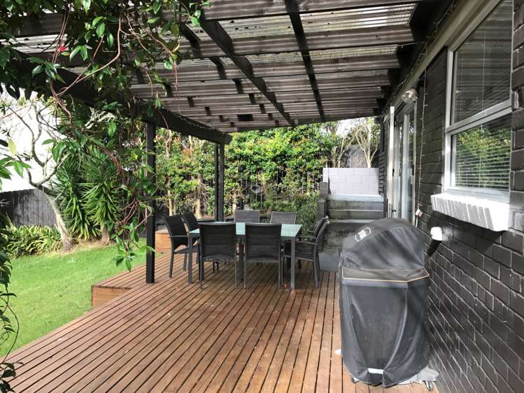 7 Dolbear Street Titirangi_21