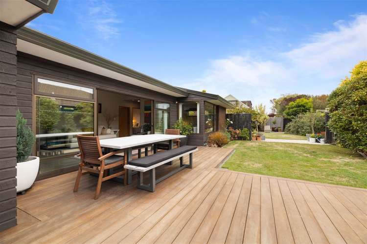 60 Prestons Road Redwood_14