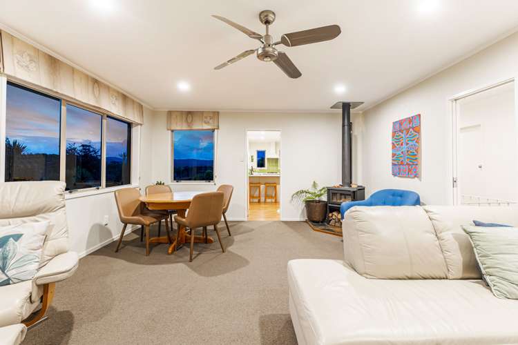 19 Zita Maria Drive Massey_7