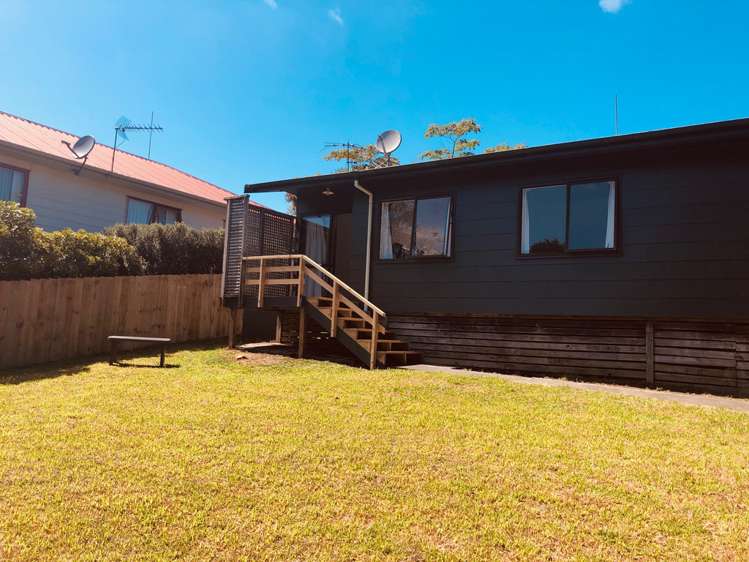 2/14 Montgomery Avenue Belmont_0