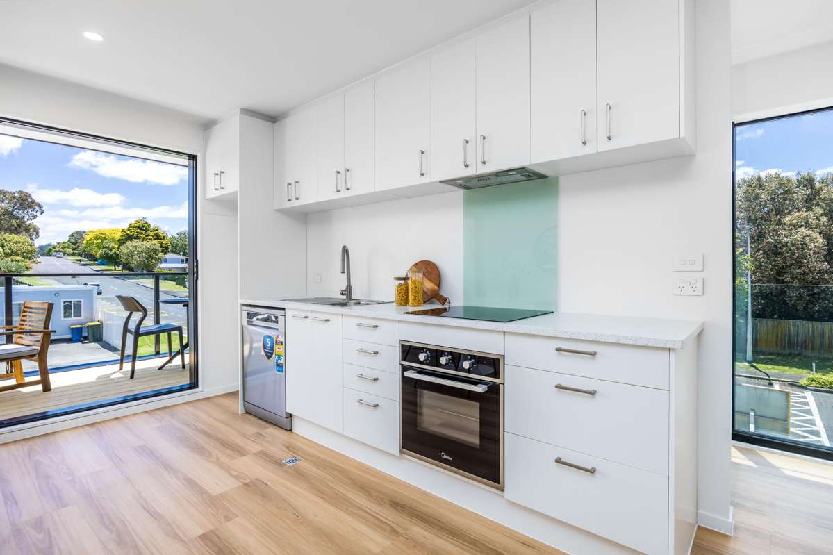 3/52 Lauderdale Road_1