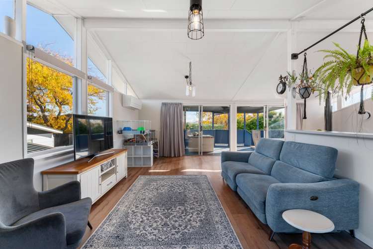 4 Arrowsmith Avenue Waipahihi_6