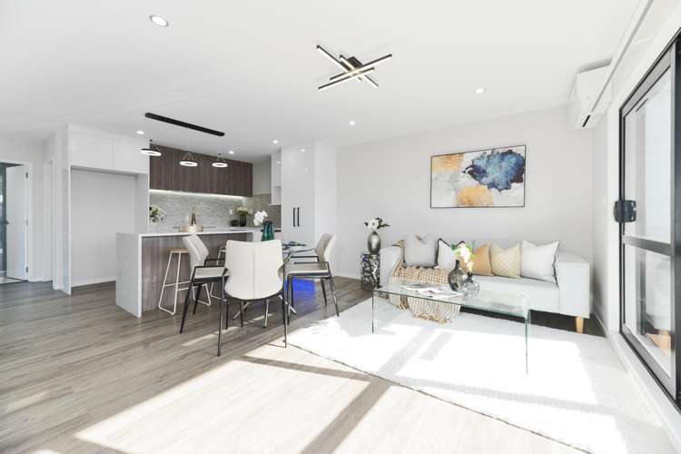 1/18 Hutchinsons Road_1