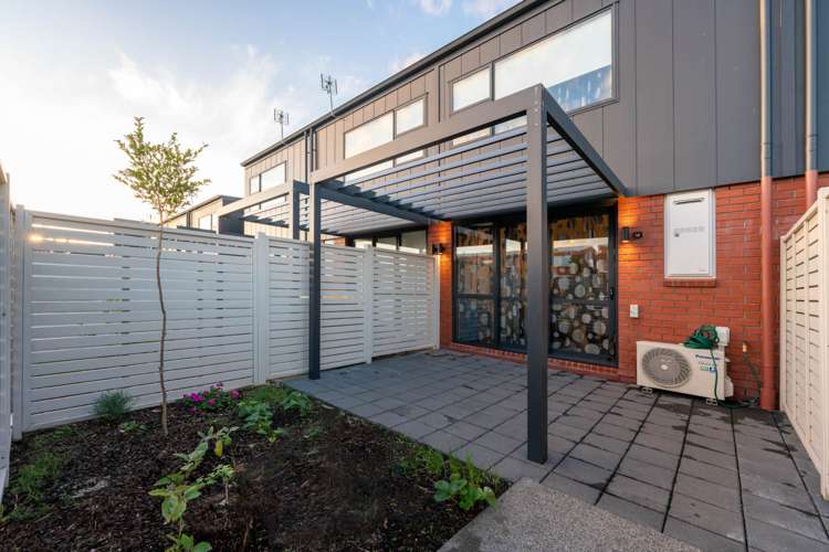8 Whimbrel Road Flat Bush_3