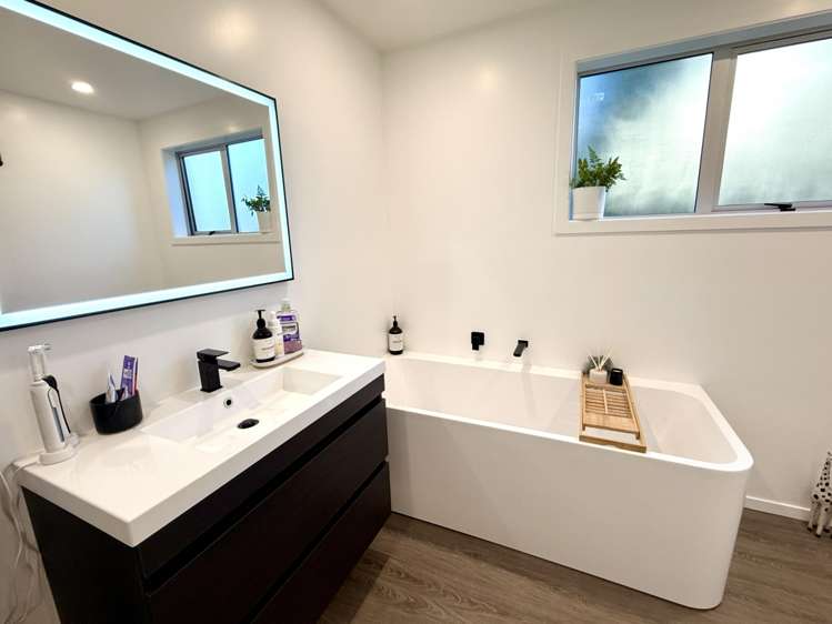 54 Montrose Street Gladstone_39