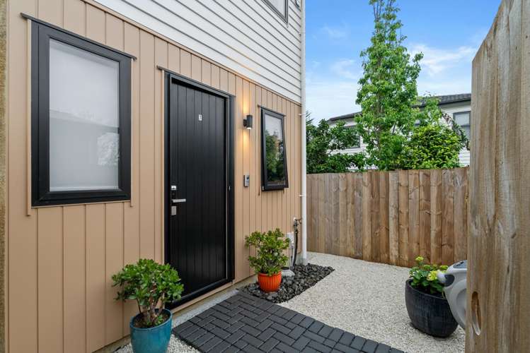 7/11 Camp Road Mt Wellington_11