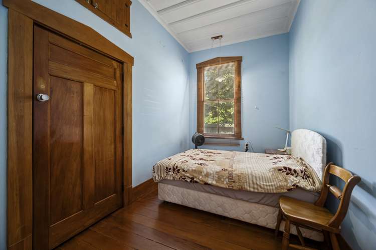 77 Ranolf Street Victoria_5