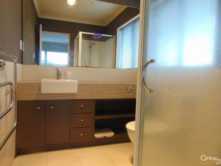 35 Sarteano Drive Manurewa_10