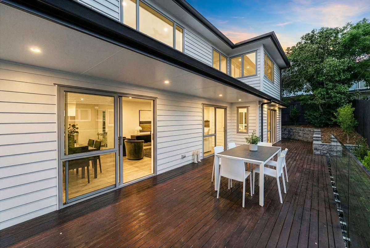 8A Colonel Barton Glade_3