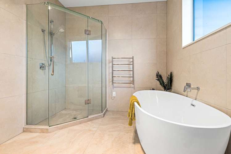 4 Te Roera Place Riverhead_10