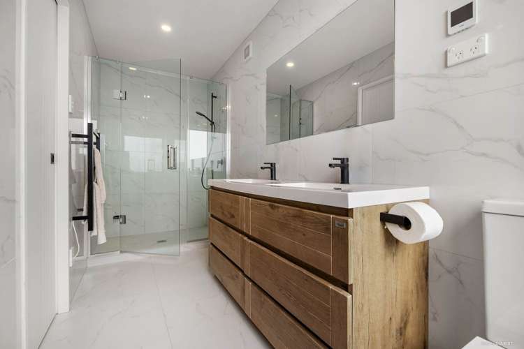 11 Black Shed Road Flat Bush_13