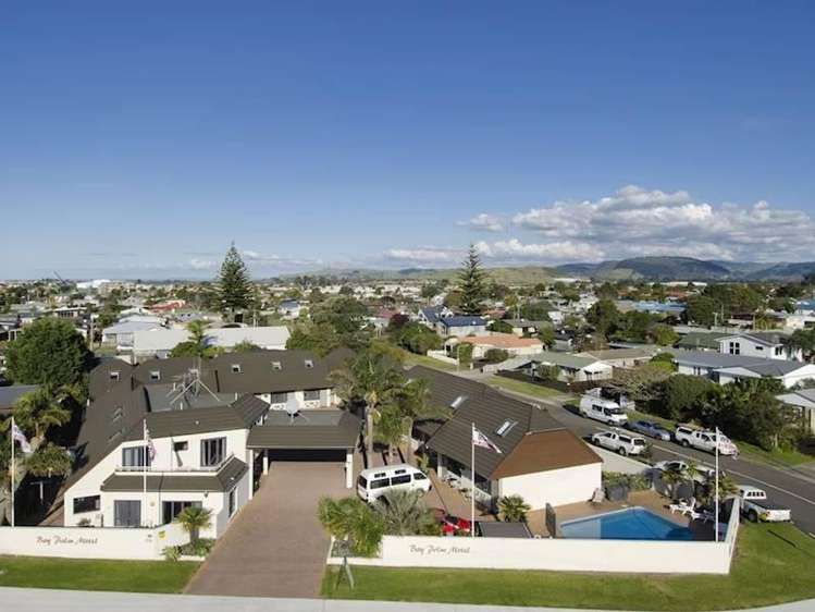 Address withheld Avenues_1