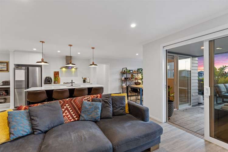 17 Parkside Mews Papamoa_10