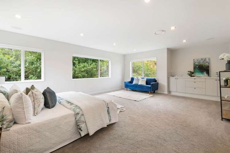 24 Remuremu Street Long Bay_29