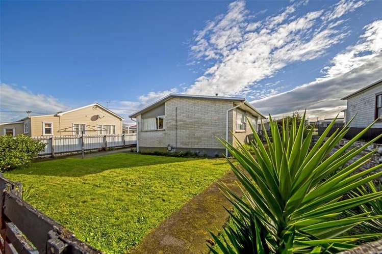 36 Collins Street Hawera_11
