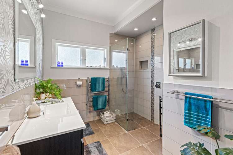 96 Anzac Parade Wanganui East_12