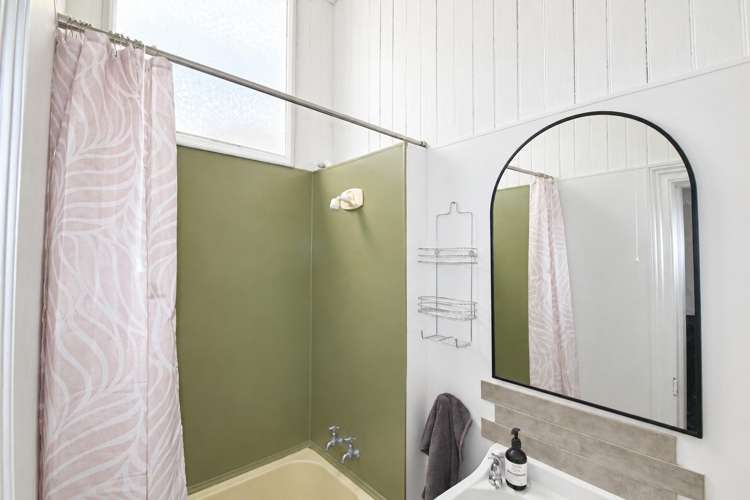 7 Braid Road Dunedin Central_13