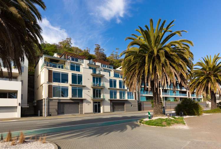 2/275 Wakefield Quay Stepneyville_1