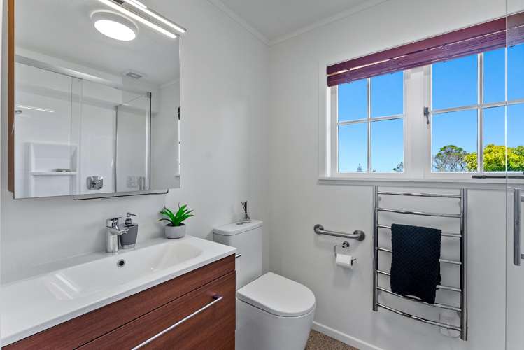 41 Montgomery Avenue Rothesay Bay_16