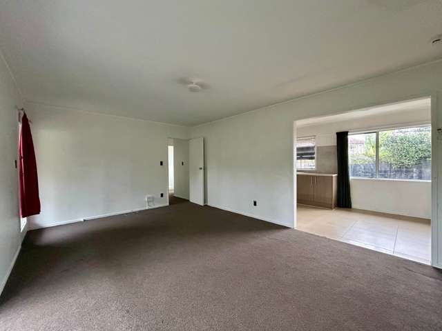 2/195 Buckland Road Mangere East_2