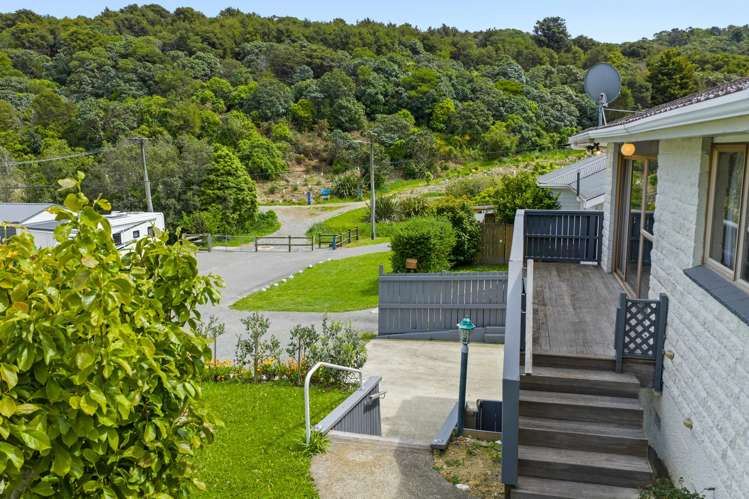 2-1A Leicester Street Picton_3