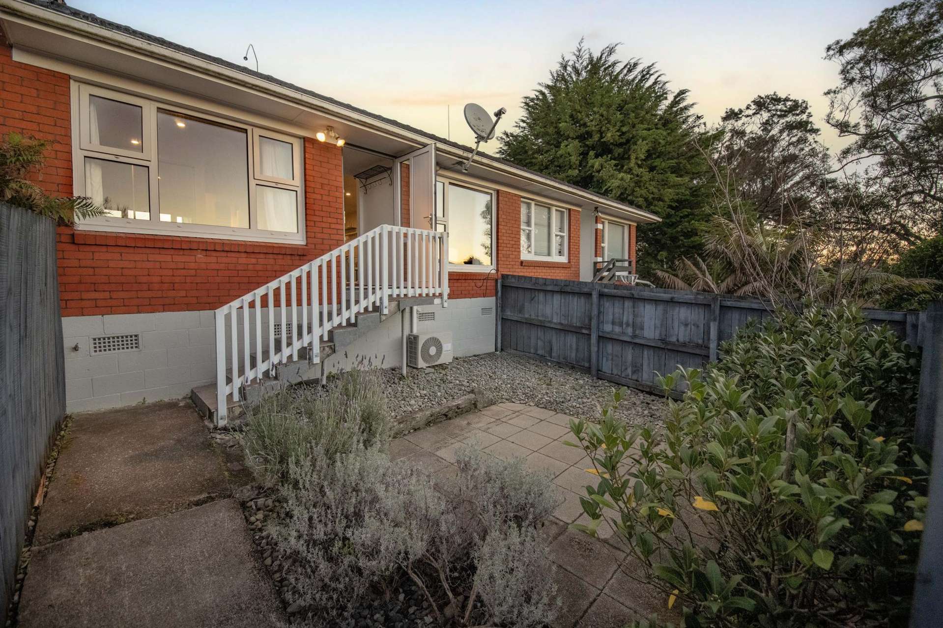 2/49 Tarawera Terrace Saint Heliers_0