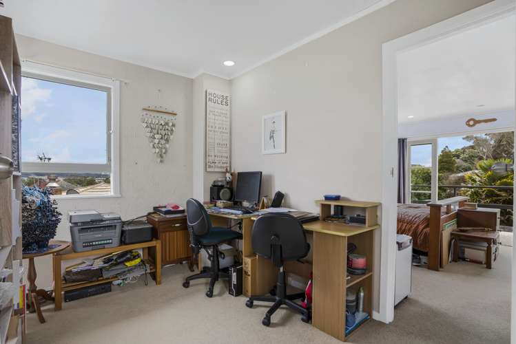 37 Strid Road Te Atatu South_10