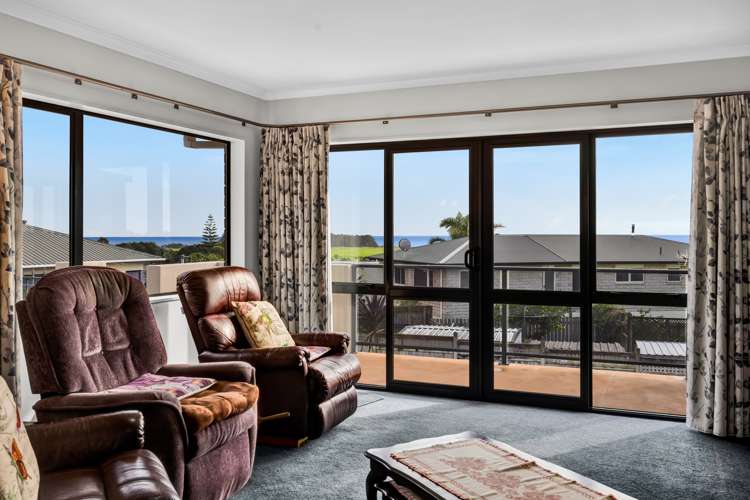 97 Parklands Avenue Bell Block_7