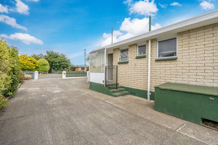 66 Renfrew Street Waikiwi_19