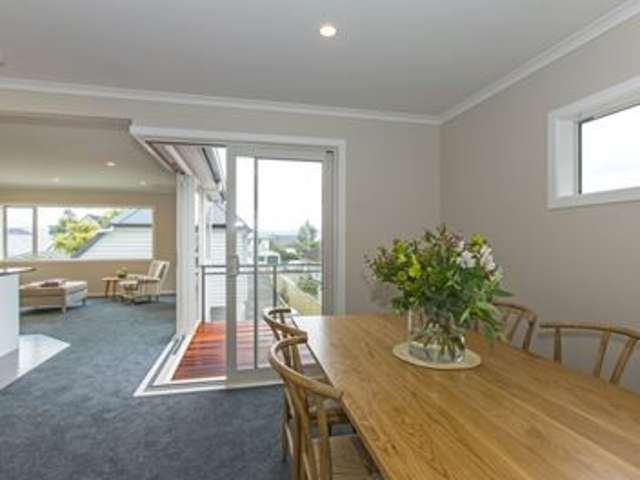 4/121 Muritai Road Eastbourne_1