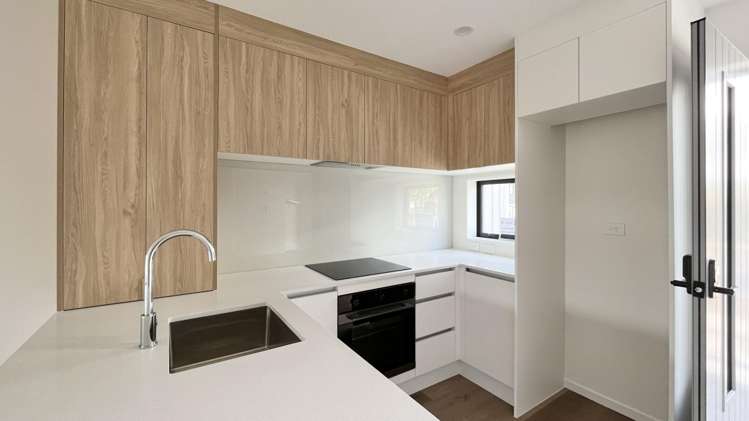 8 Hoopers Road 1665_2