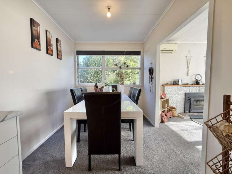 215 West Parkdale Street Tokoroa_4