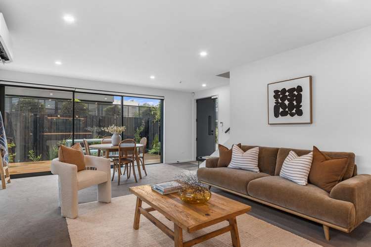 1/127 Saint Albans Street Saint Albans_9