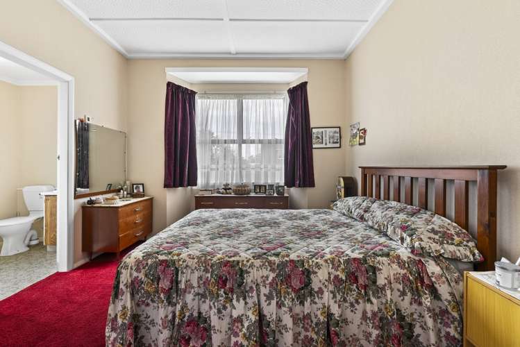 12 Dunn Street Egmont Village_8