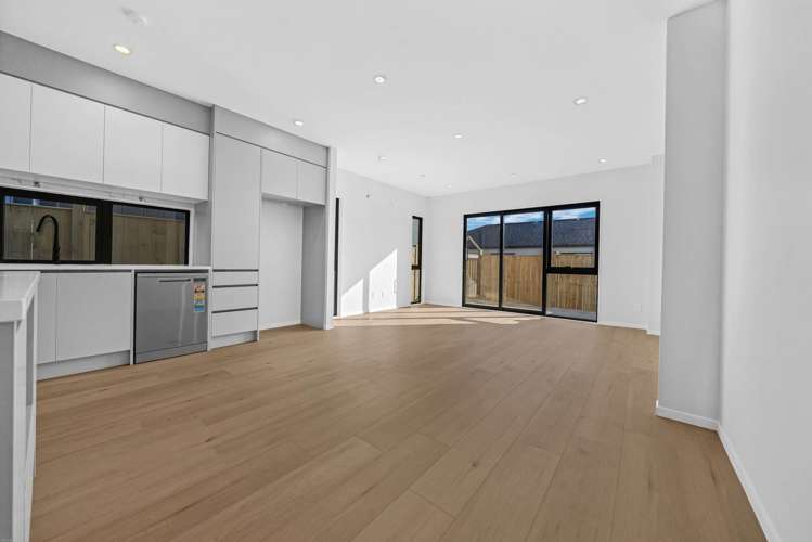 22 Waimarie Drive_1