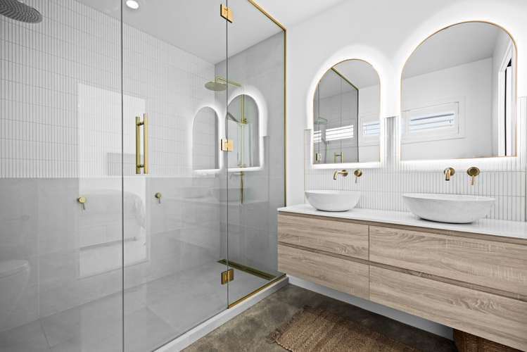 29 Warwick Crescent Taradale_7