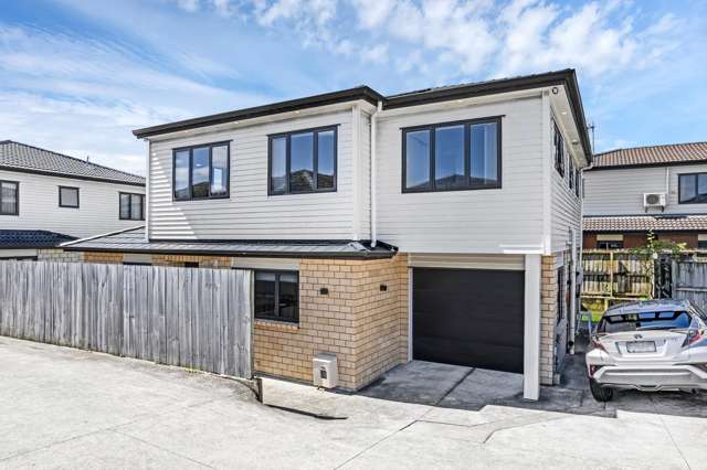 Premium Location Modern 4bed|3Bath !