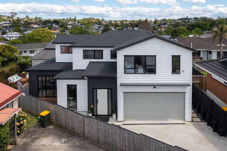 32a Tupaki Place Pakuranga Heights_3