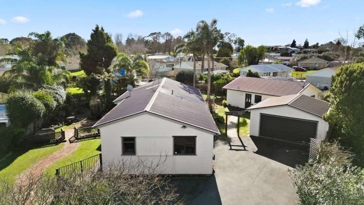 12 Lydiard Place Chartwell_1