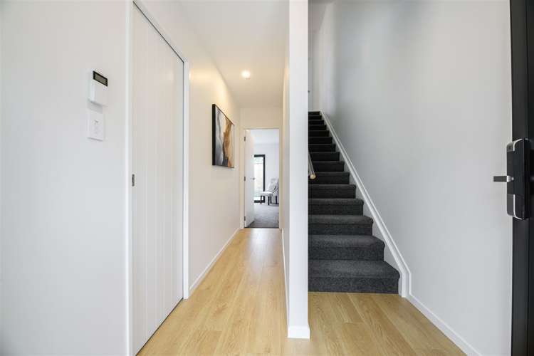 4/19 Kingdale Road Henderson_15