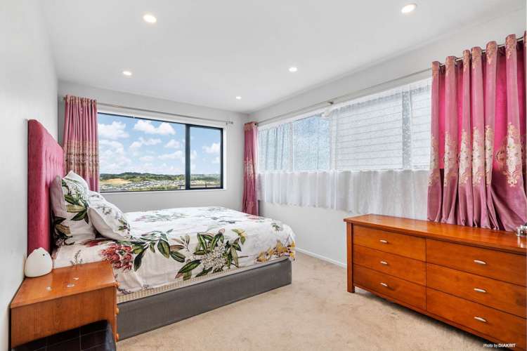 54 Ascension Crescent Orewa_13