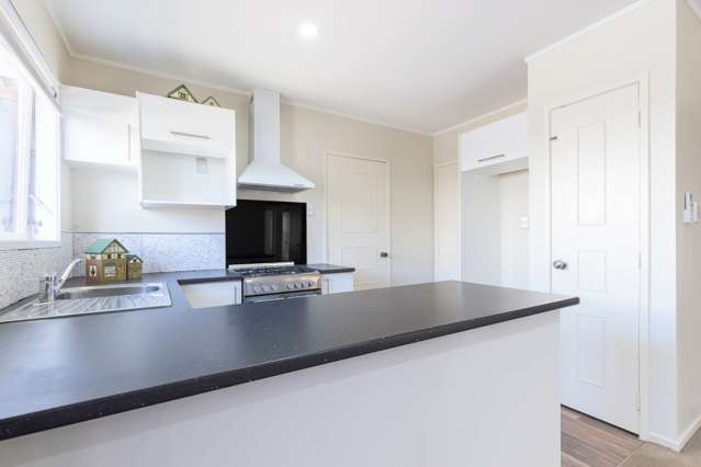 1/115 Kolmar Road Papatoetoe_4