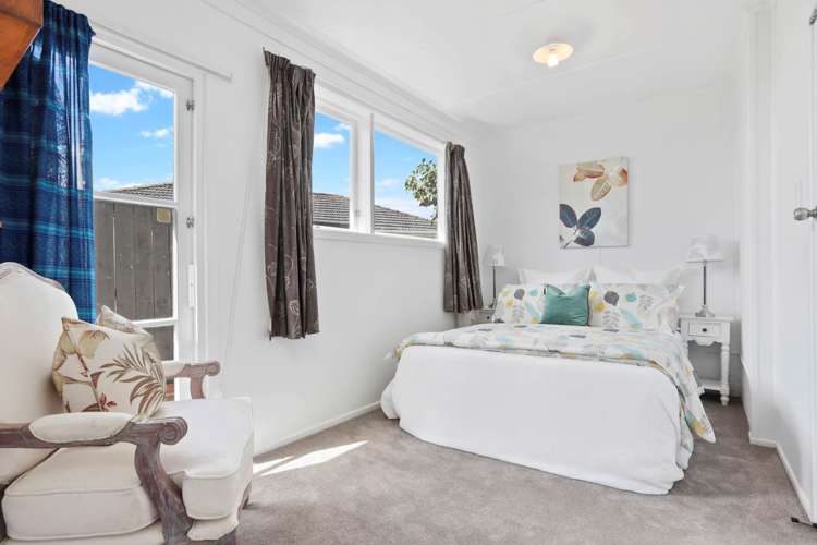 5 Taha Road Te Atatu South_28