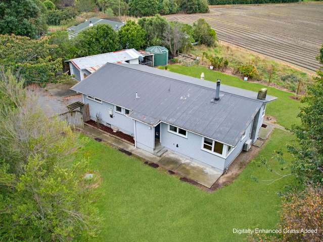 54 Kuku Beach Road Levin_2