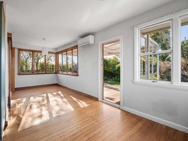 6 Robin Street Burwood_4